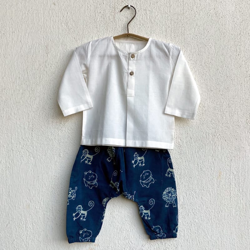 WHITEWATER KIDS UNISEX ORGANIC WHITE KURTA + ZOO PRINT INDIGO PANTS