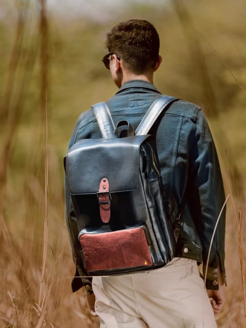 Green Hermitage Arden Vegan Leather Bagpack - Black