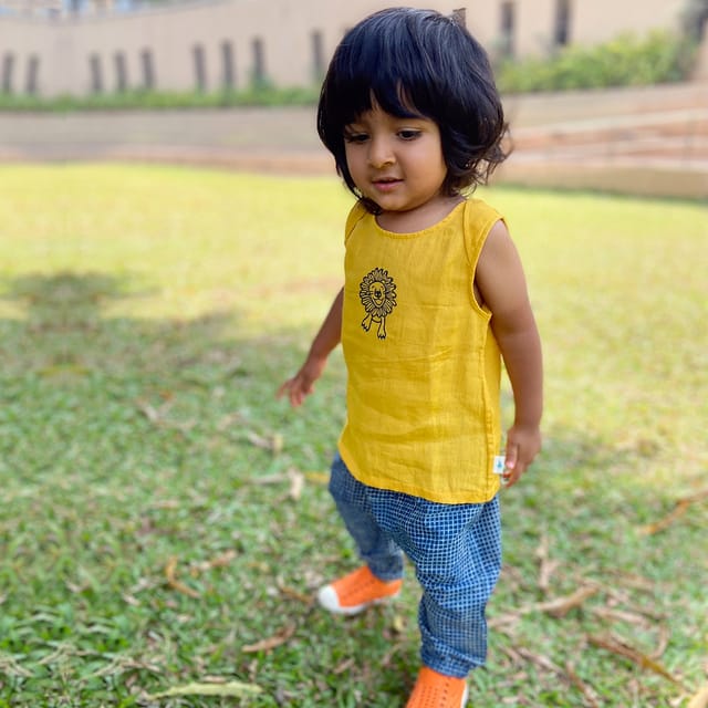 WHITEWATER KIDS UNISEX ORGANIC ZOO YELLOW JHABLA WITH INDIGO CHECK PANTS