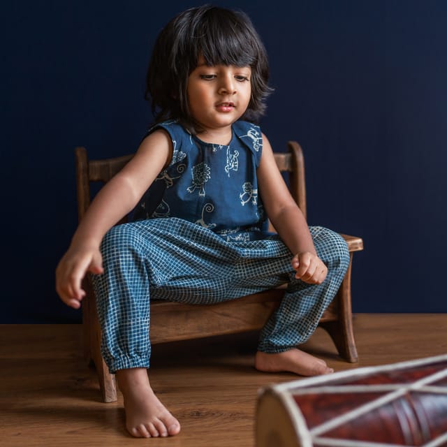 WHITEWATER KIDS UNISEX ORGANIC INDIGO ZOO JHABLA WITH  CHECK PANTS