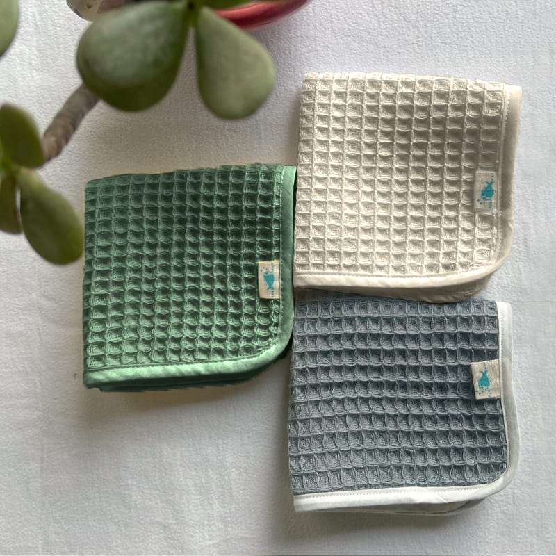 WHITEWATER KIDS ORGANIC HANDWOVEN WAFFLE WASH CLOTHS