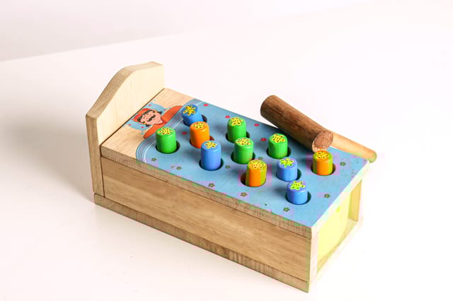 Taali Murkha Raja - Hammering Toy Set